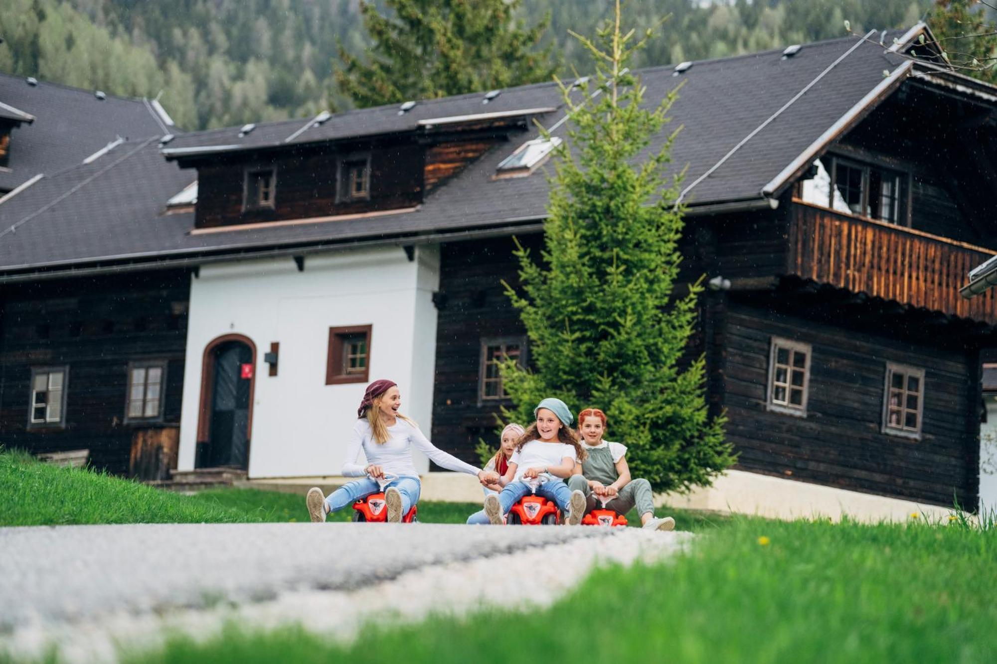 Slow Travel Resort Kirchleitn 巴德小基希海姆 外观 照片
